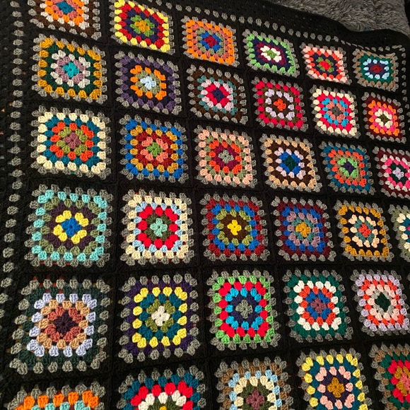 Granny Square Afghan - Picture 8 of 9